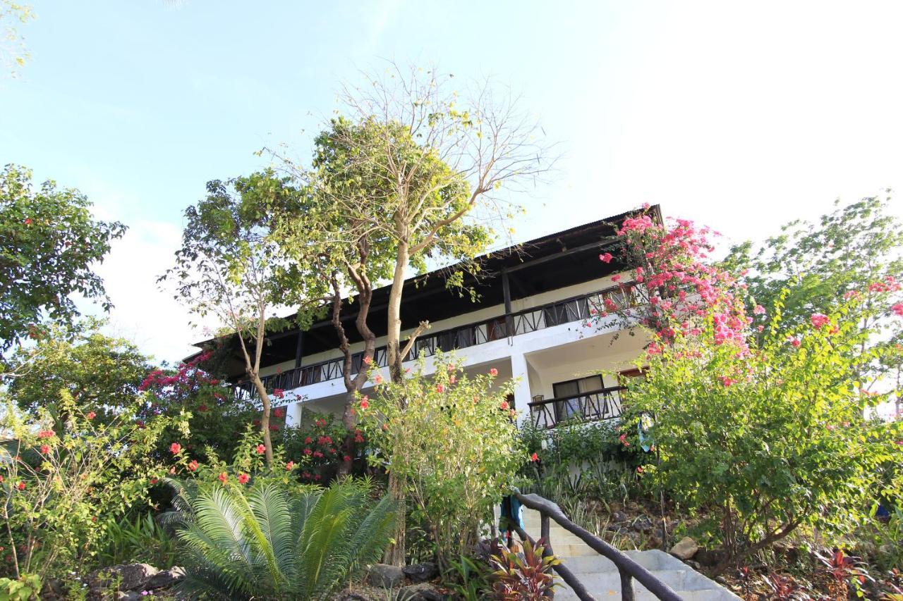 Discovery Island Resort y Centro de Buceo Corón Exterior foto