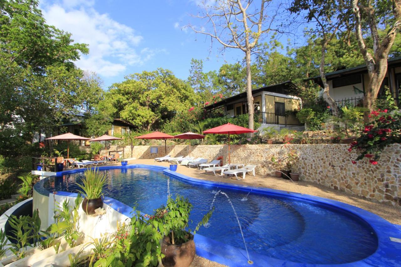 Discovery Island Resort y Centro de Buceo Corón Exterior foto